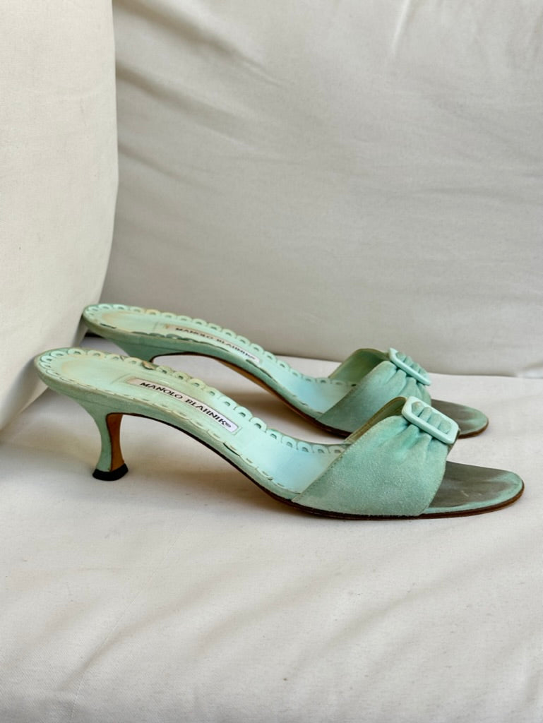 Manolo Blahnik Kitten Heels (40)