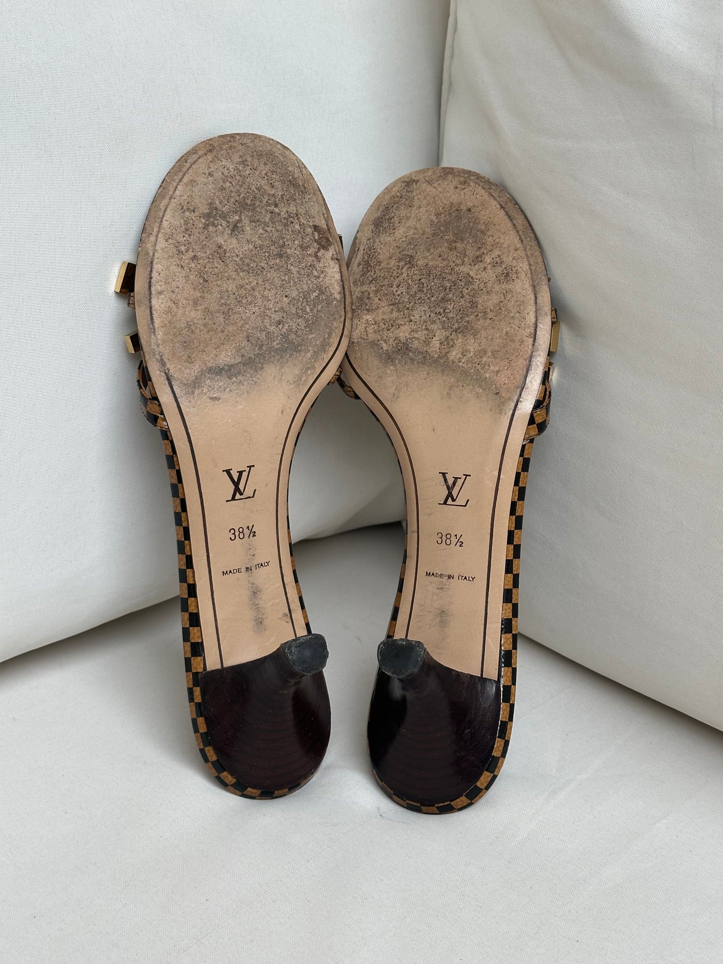 Louis Vuitton Damier Kitten Heels (38,5)