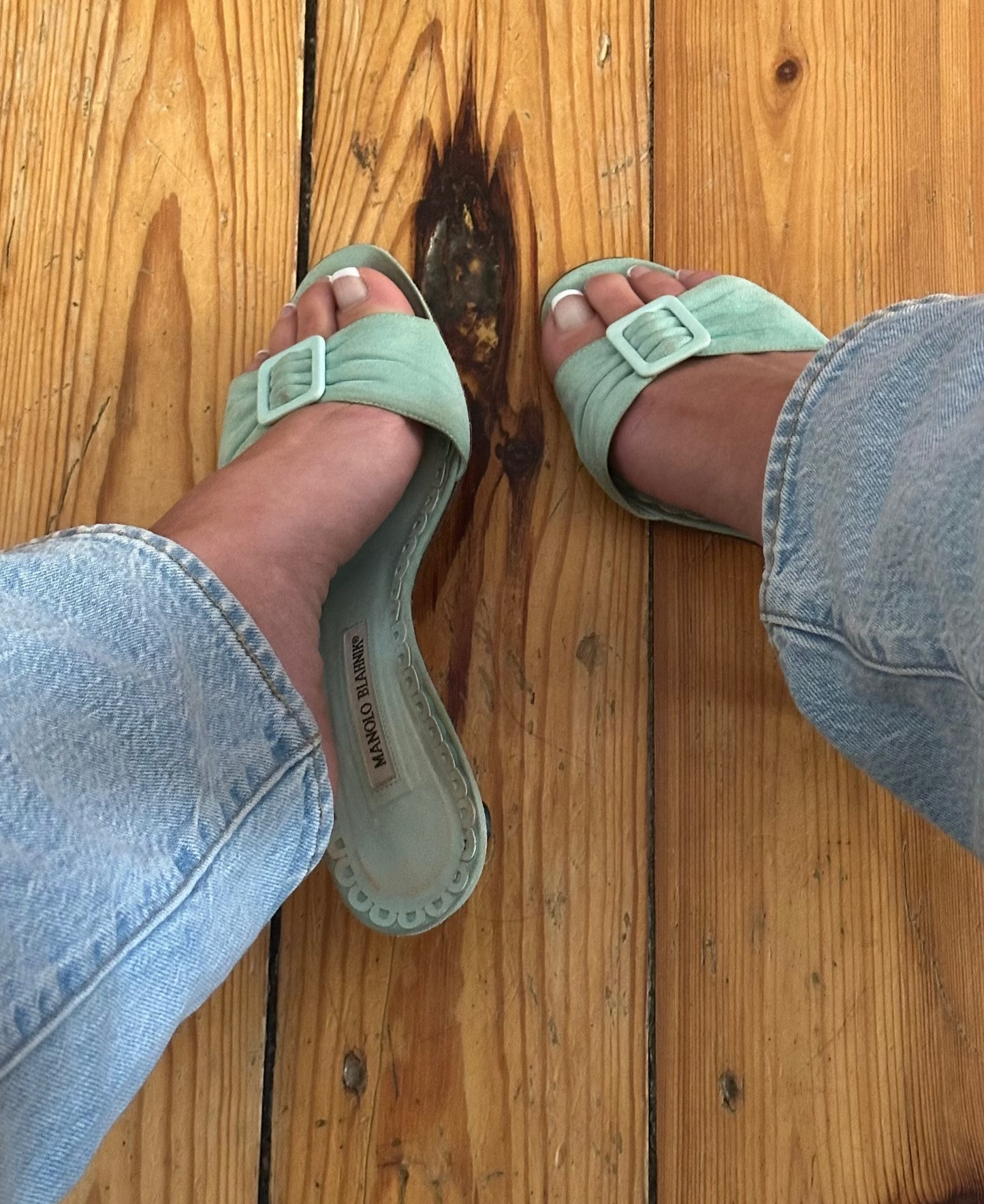 Manolo Blahnik Kitten Heels (40)