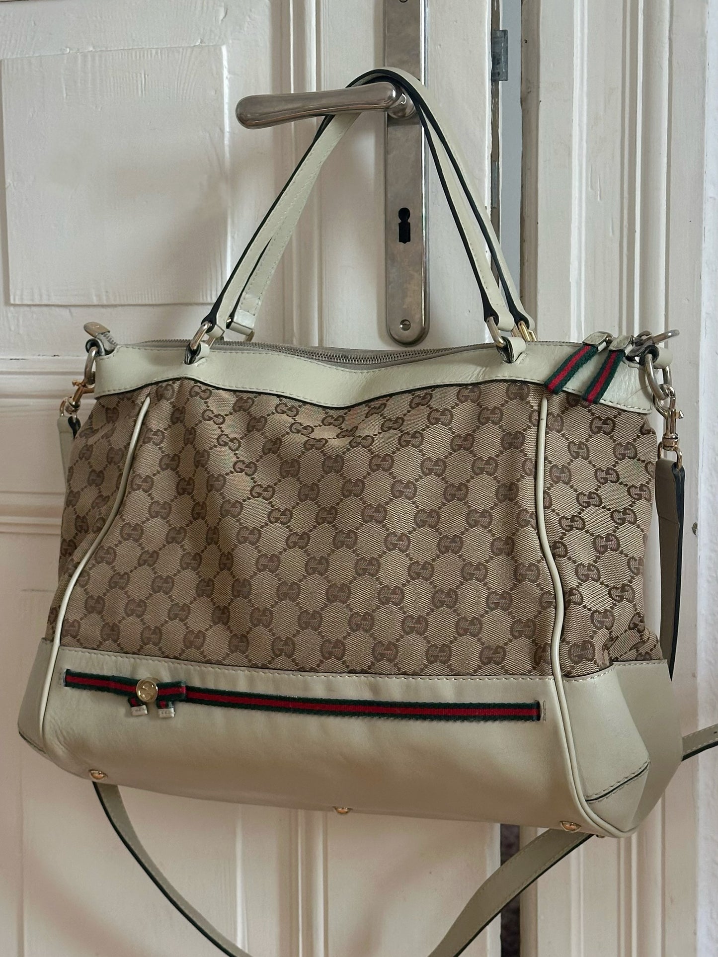 Gucci Vintage Monogram Bag
