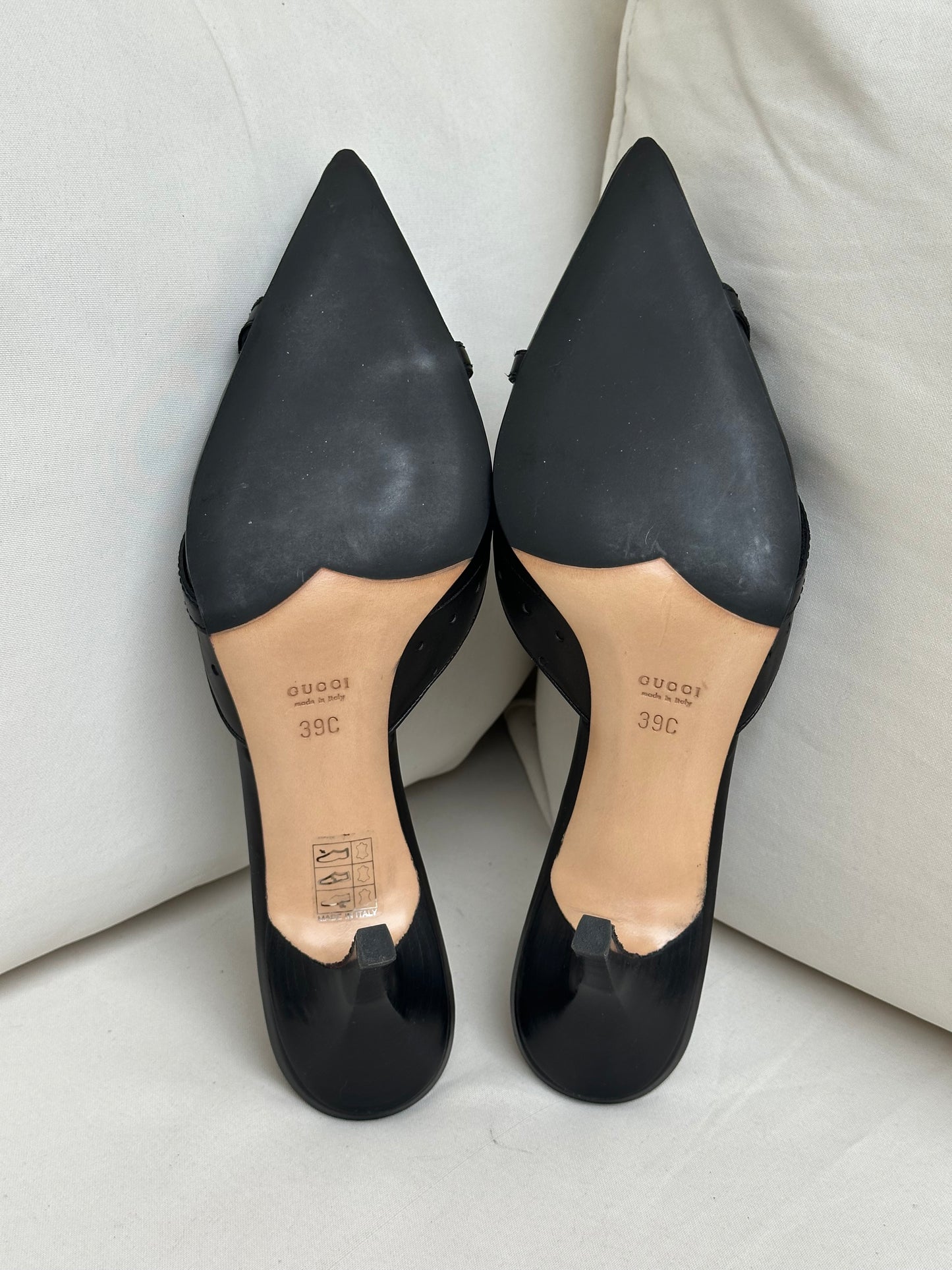 Gucci Logo Mules (39)