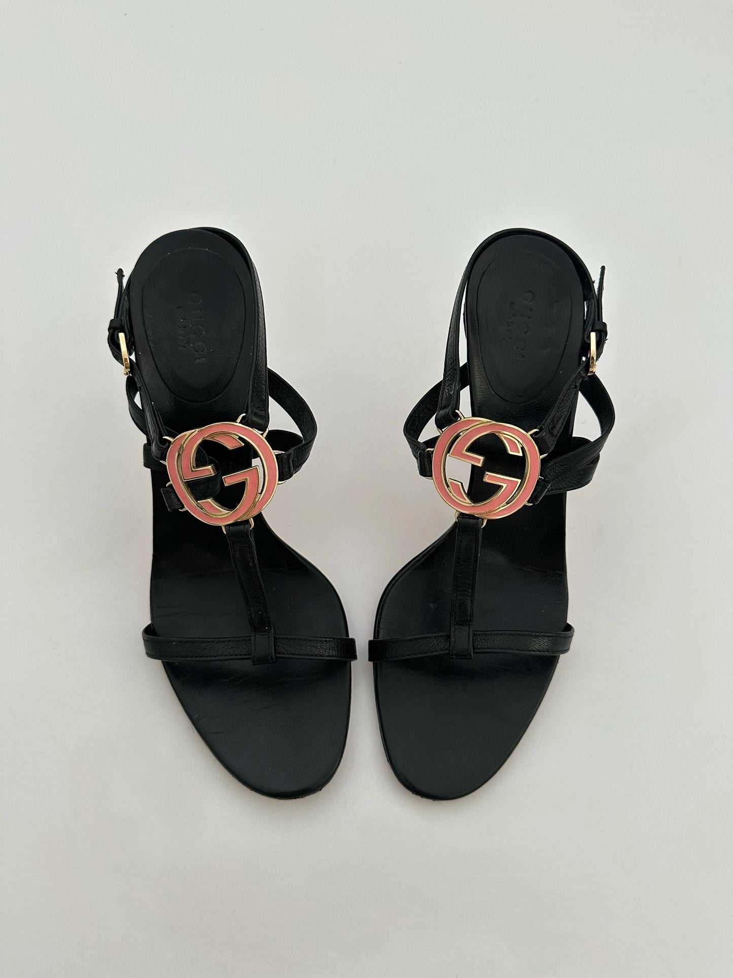 Gucci Logo Heels (39,5)