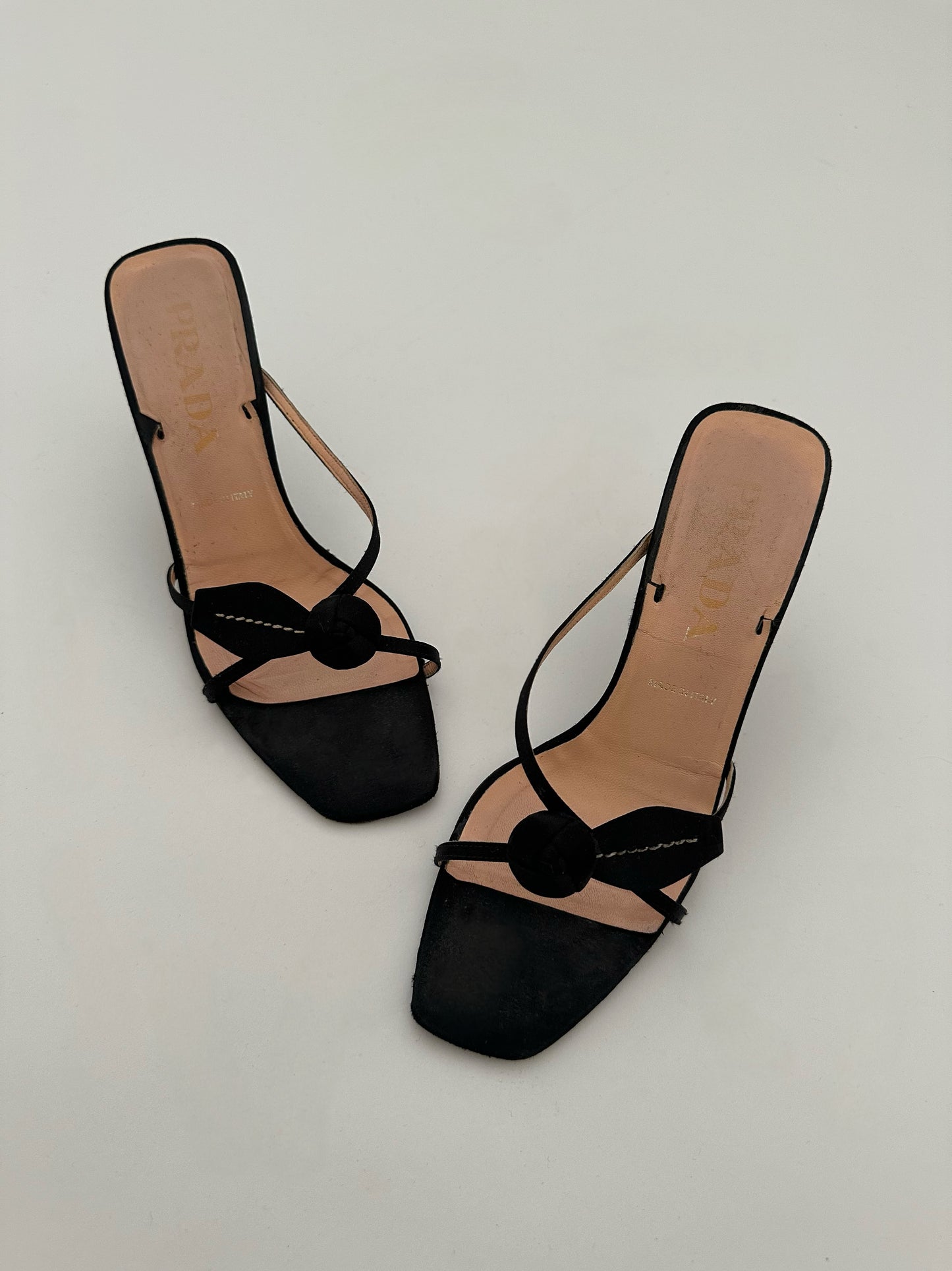 Prada Flower Heels (36,5)