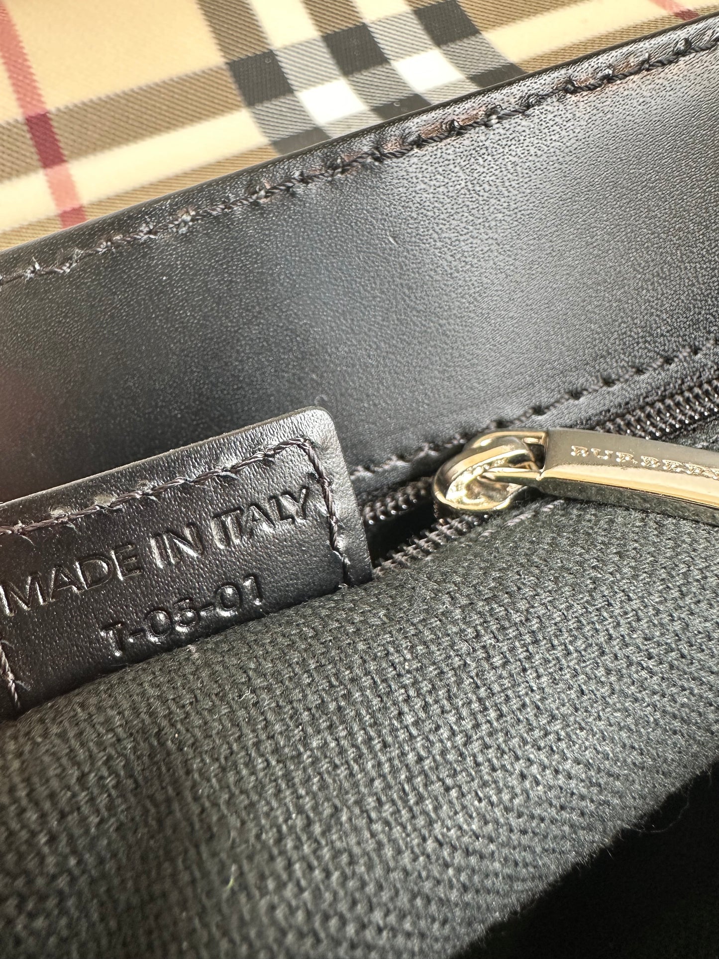 Burberry Nova Check Bag