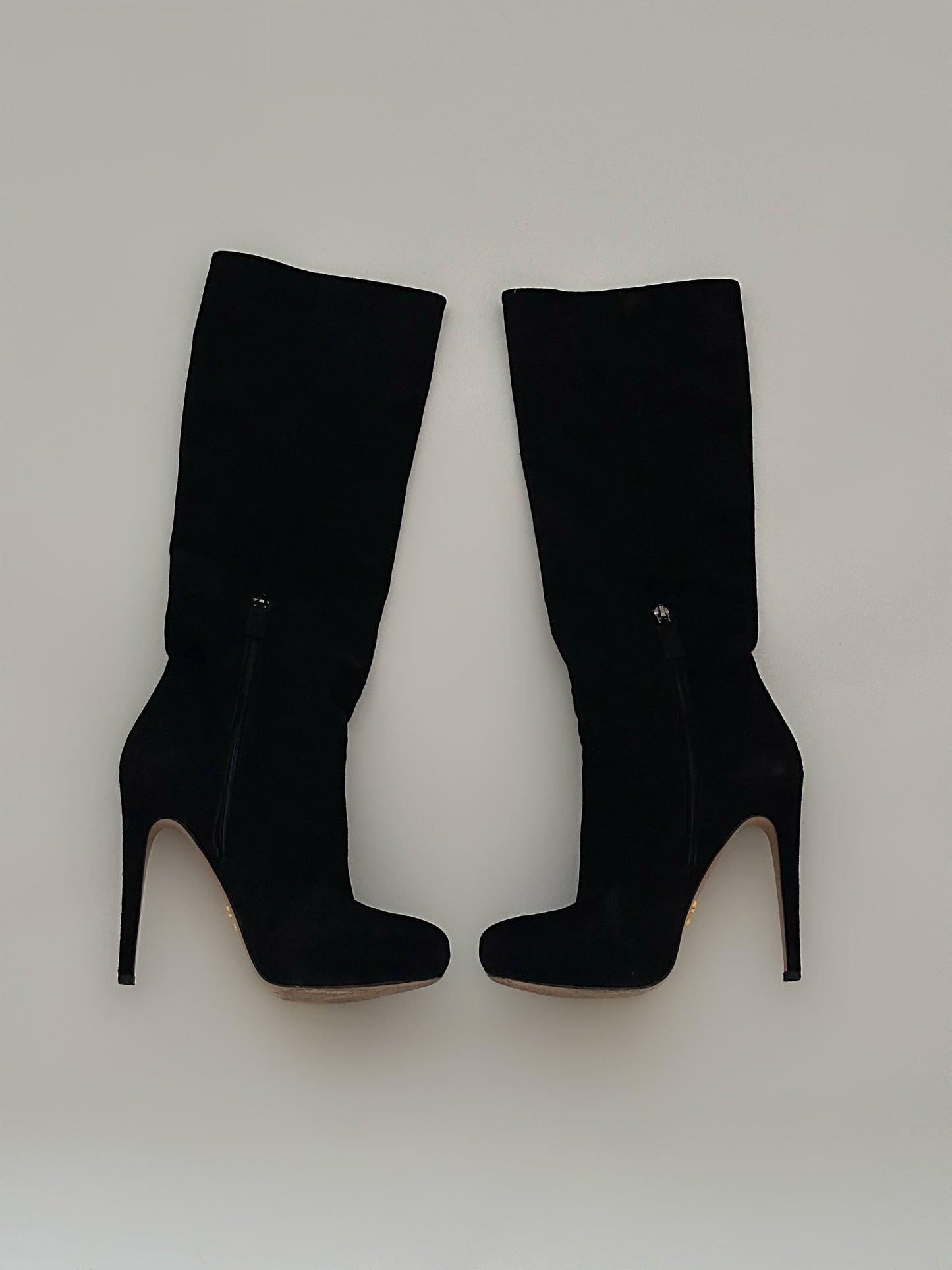 Prada Suede Leather Boots (38,5)