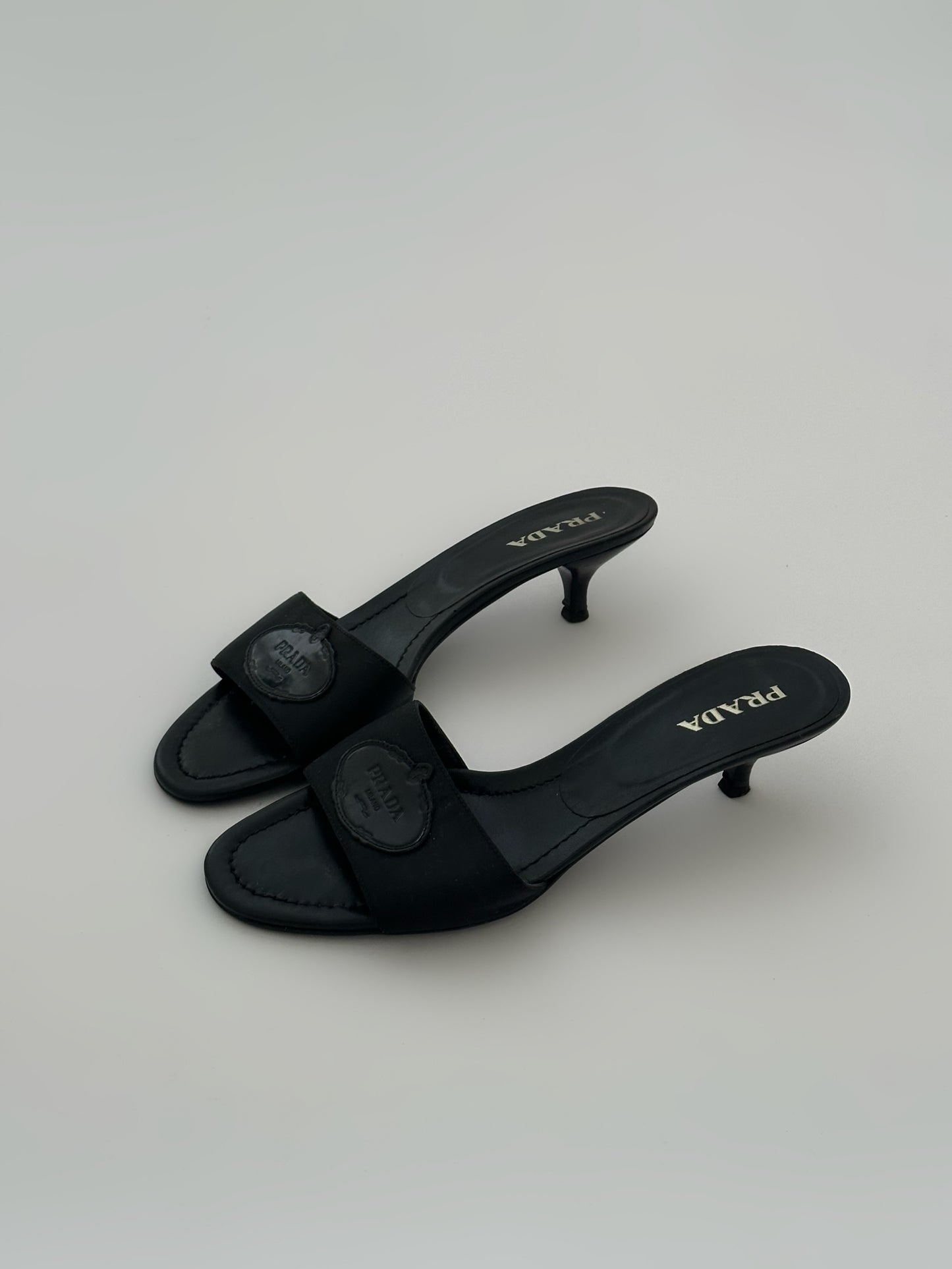 Prada Logo Kitten Heels (39)
