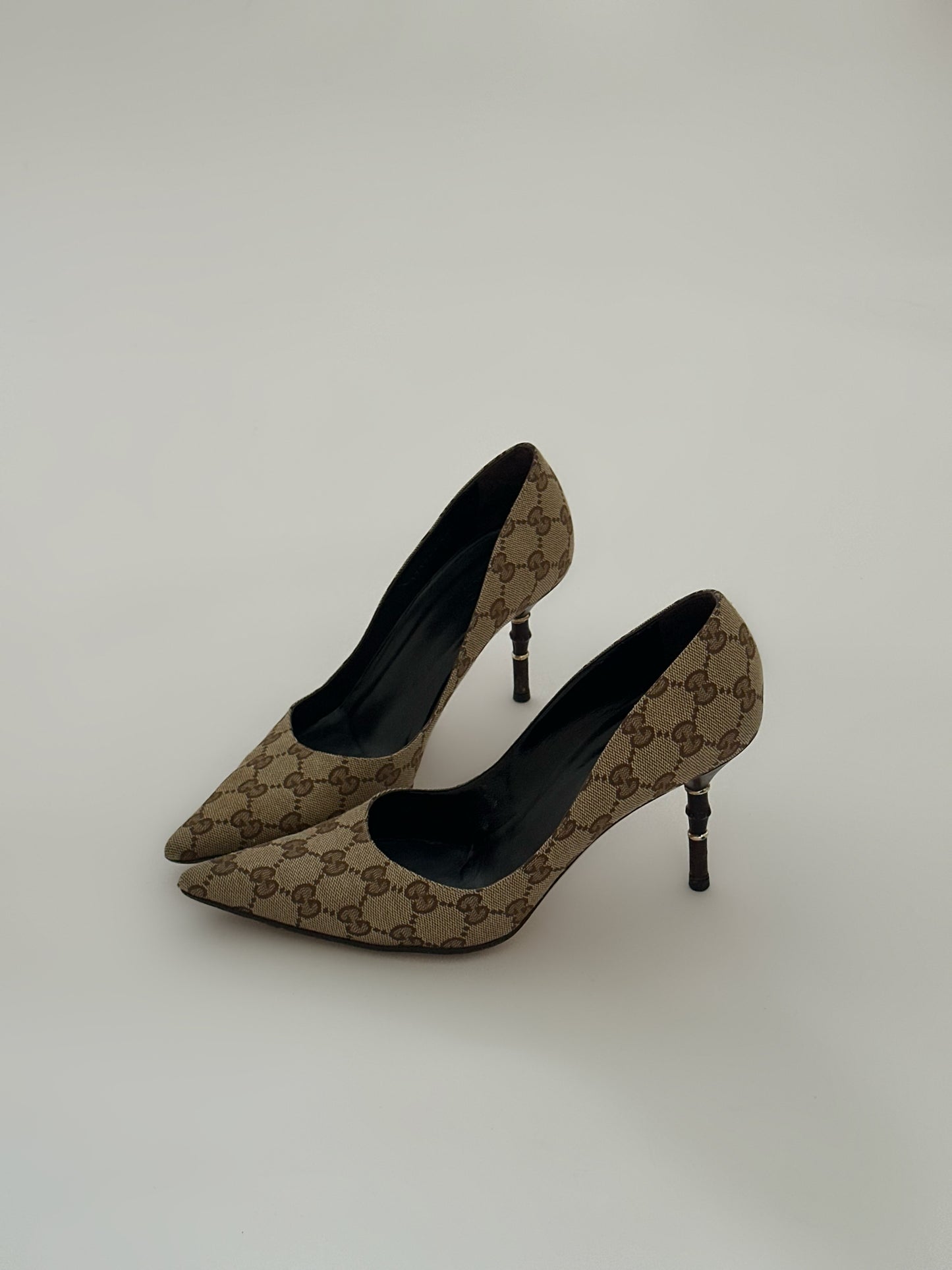 Gucci Bamboo Monogram Pumps (39,5)