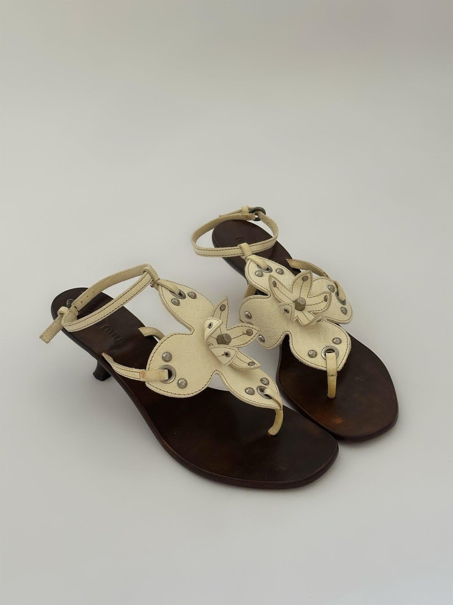 Miu Miu Flower Kitten Heels (37,5)