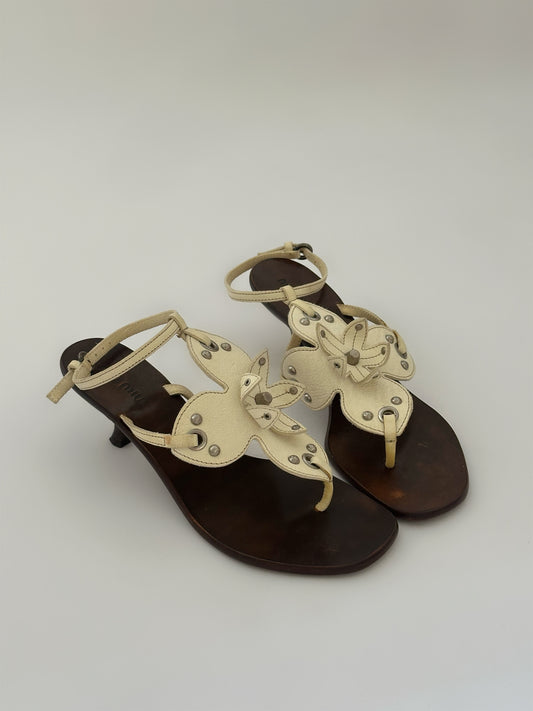 Miu Miu Flower Kitten Heels (37,5)