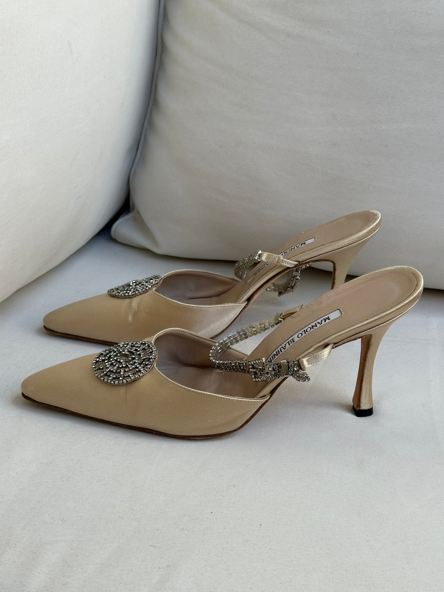 Manolo Blahnik Heels (38/39) with box