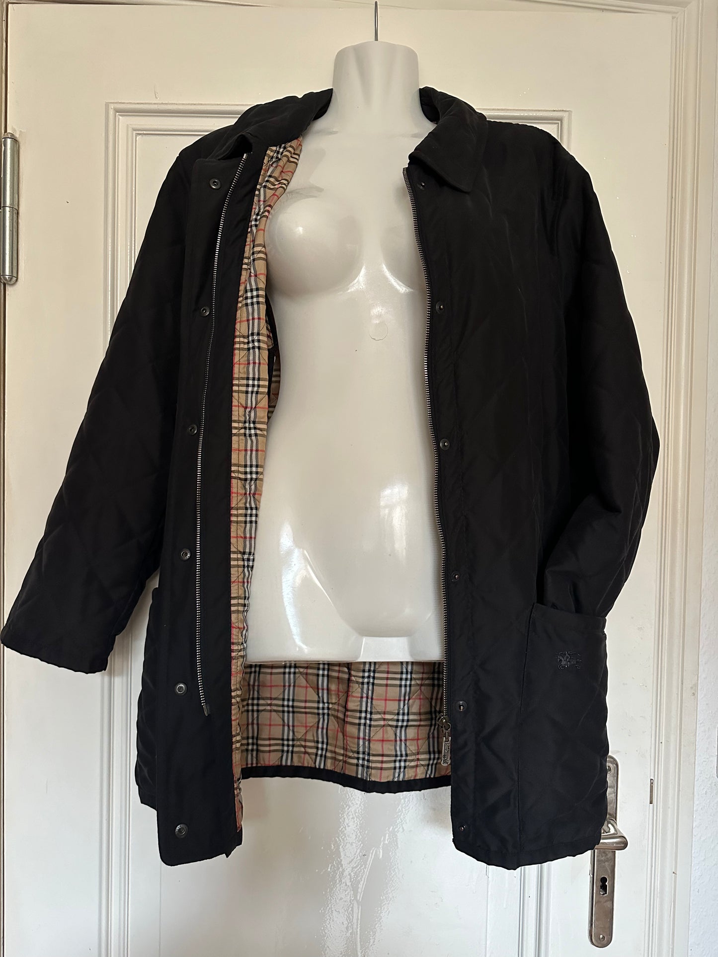 Burberry Coat (S)