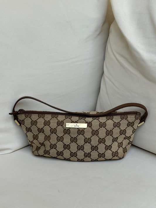 Gucci Boat Pochette Beige