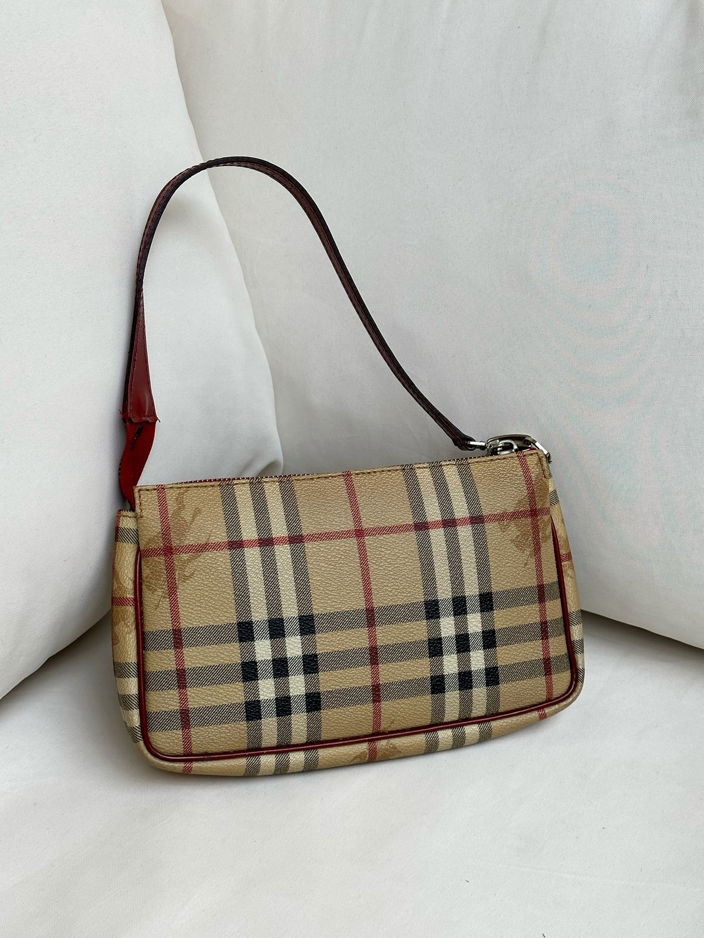 Vintage Burberry Pochette handbag, Nova check and red leather at 1stDibs