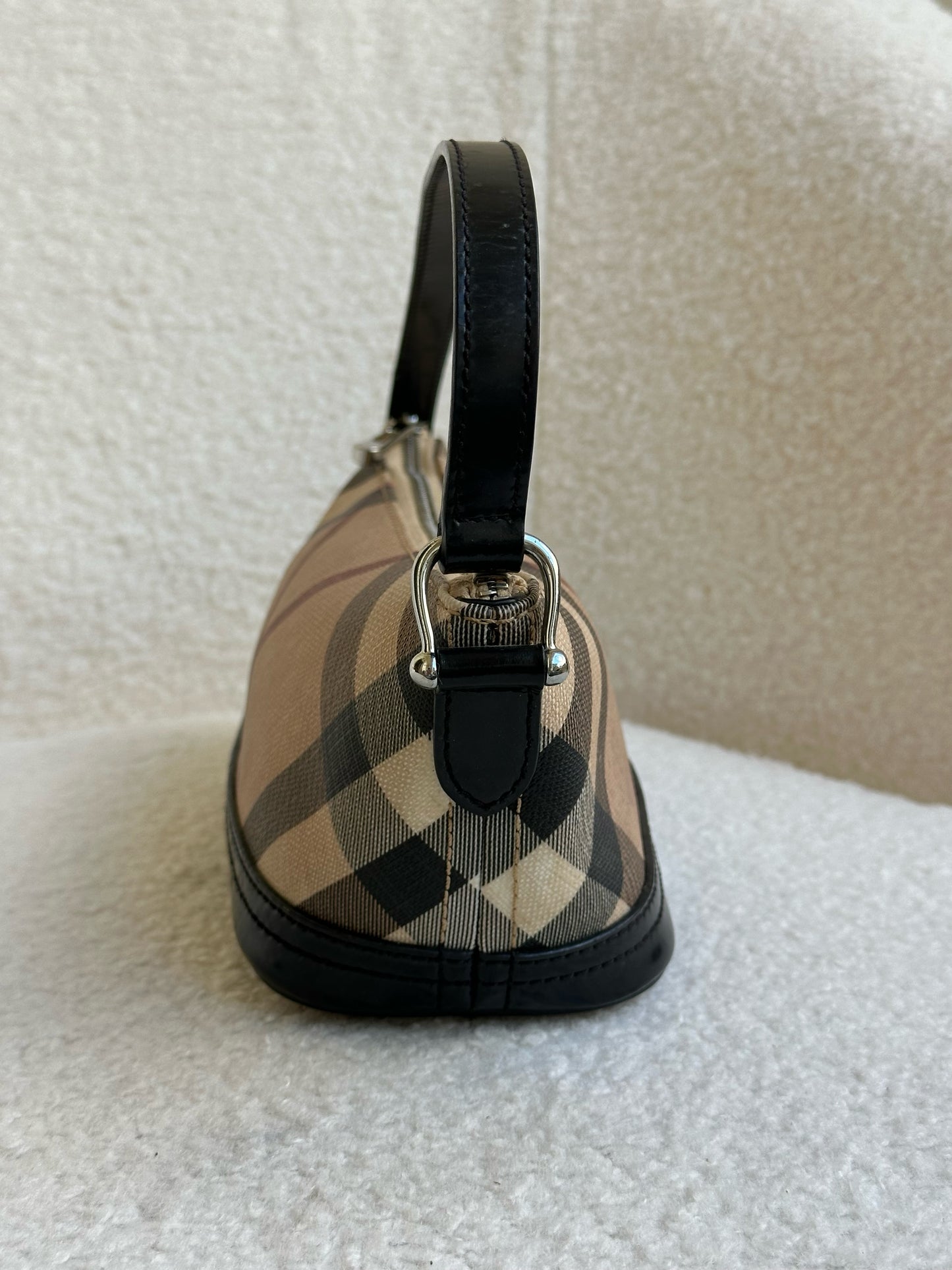 Burberry Boat Pochette