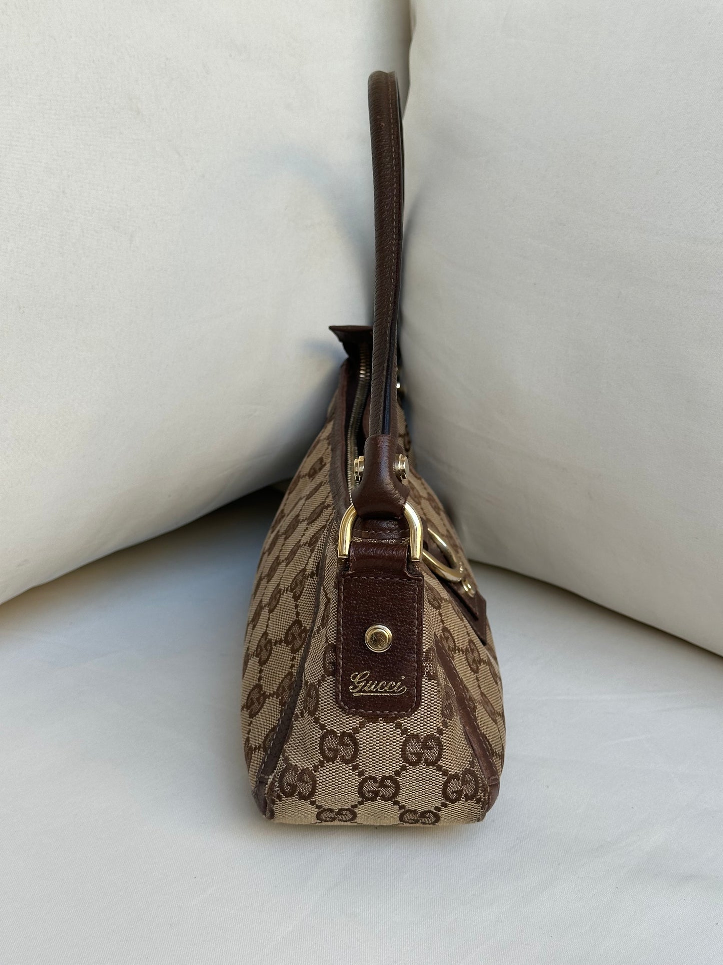 Gucci Abbey D-Ring Pochette