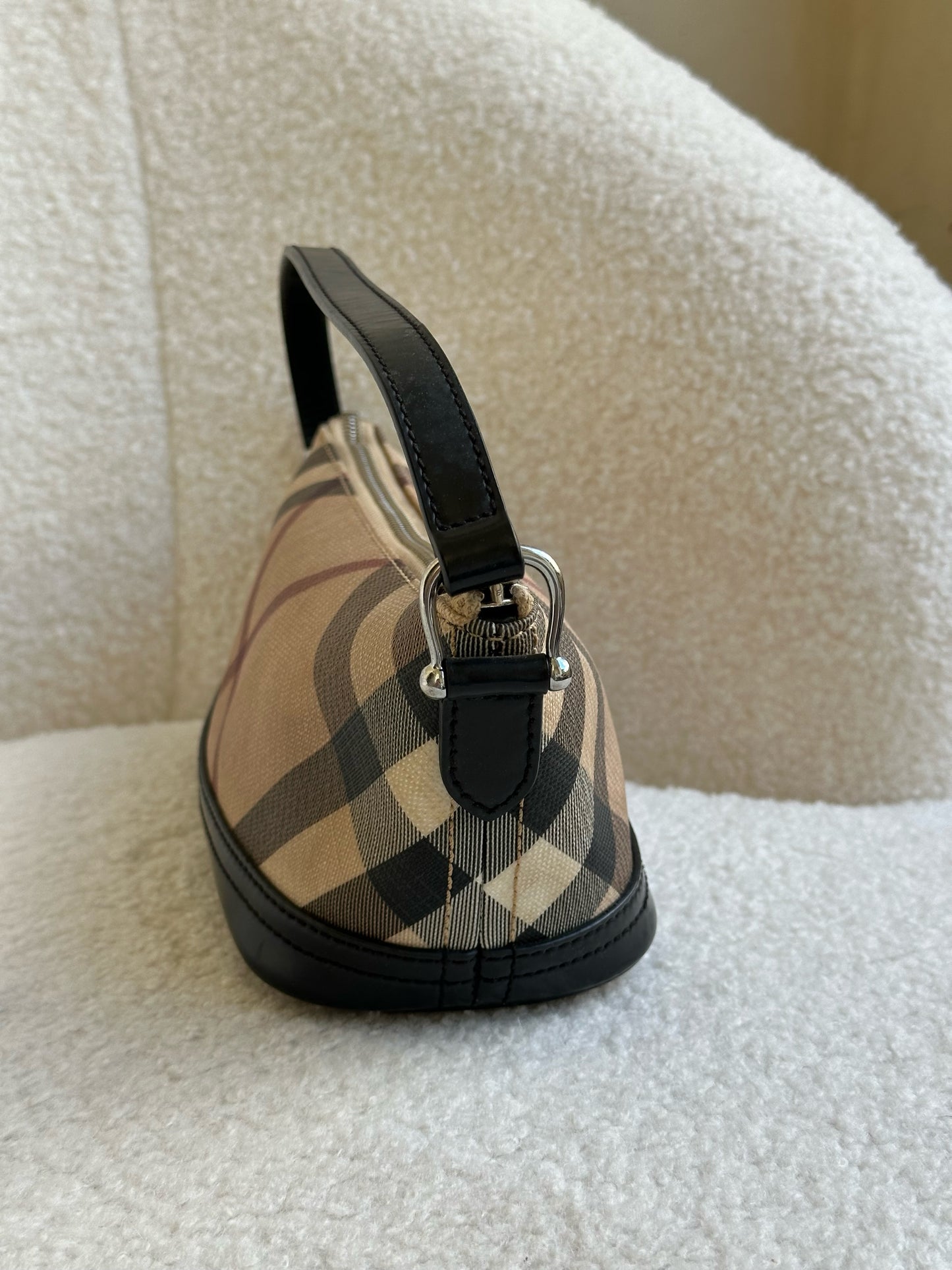 Burberry Boat Pochette