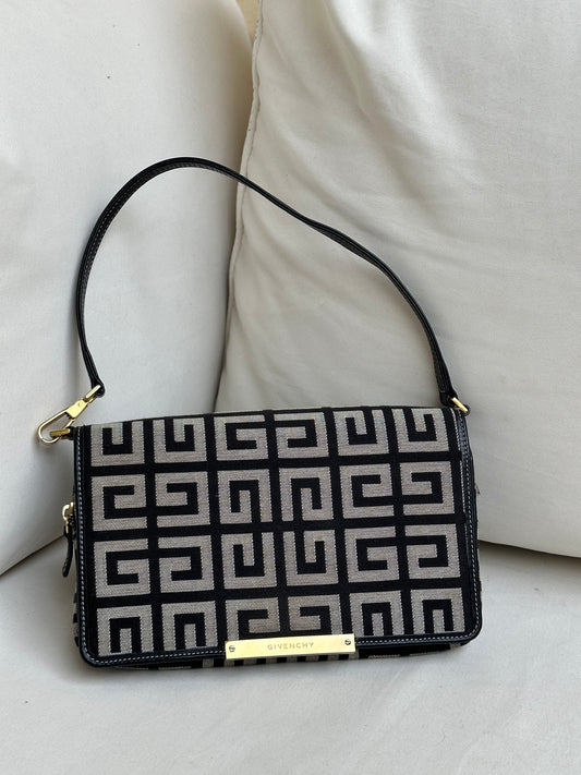 Givenchy Pochette