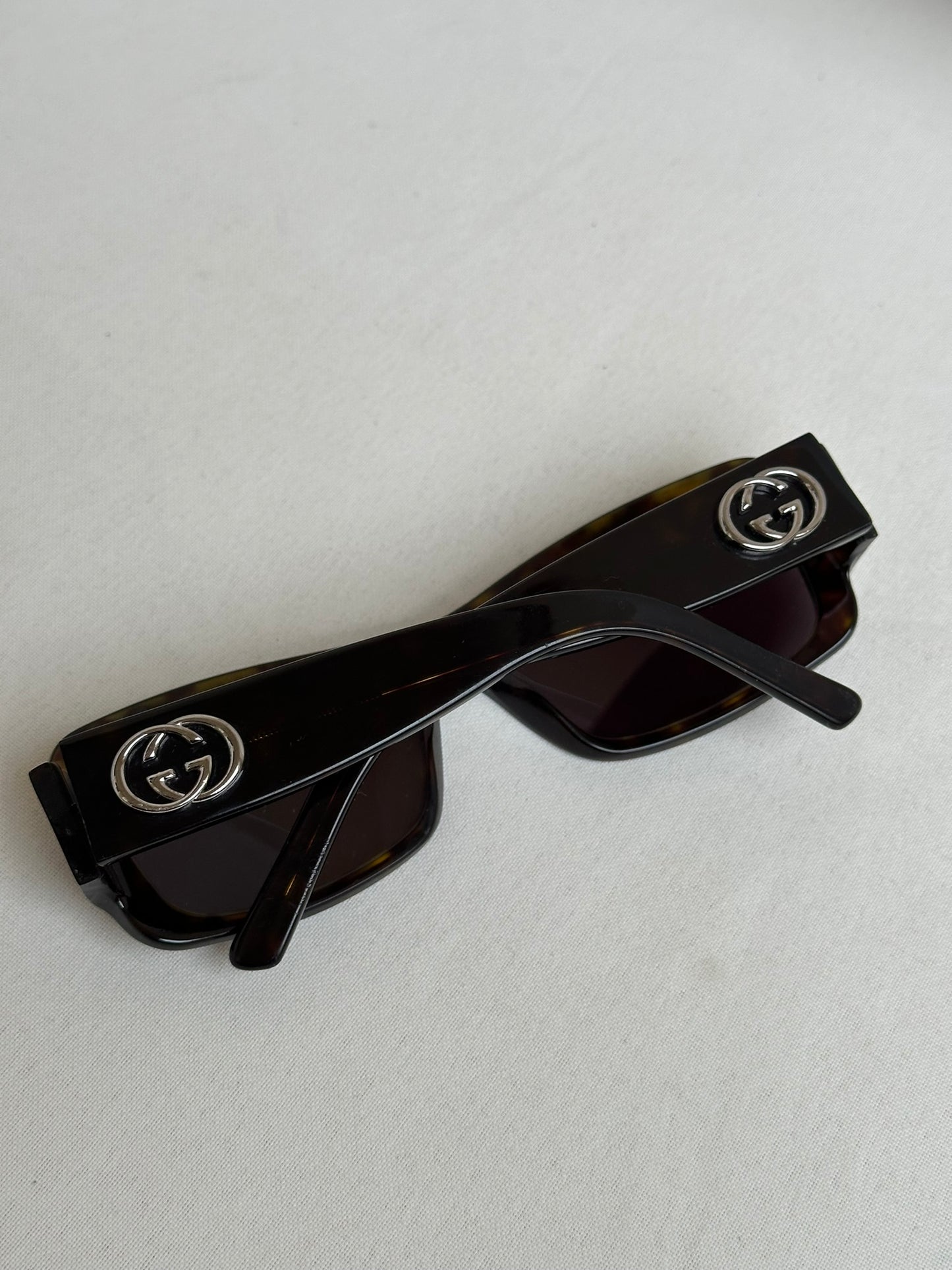 Gucci Sunglasses with box