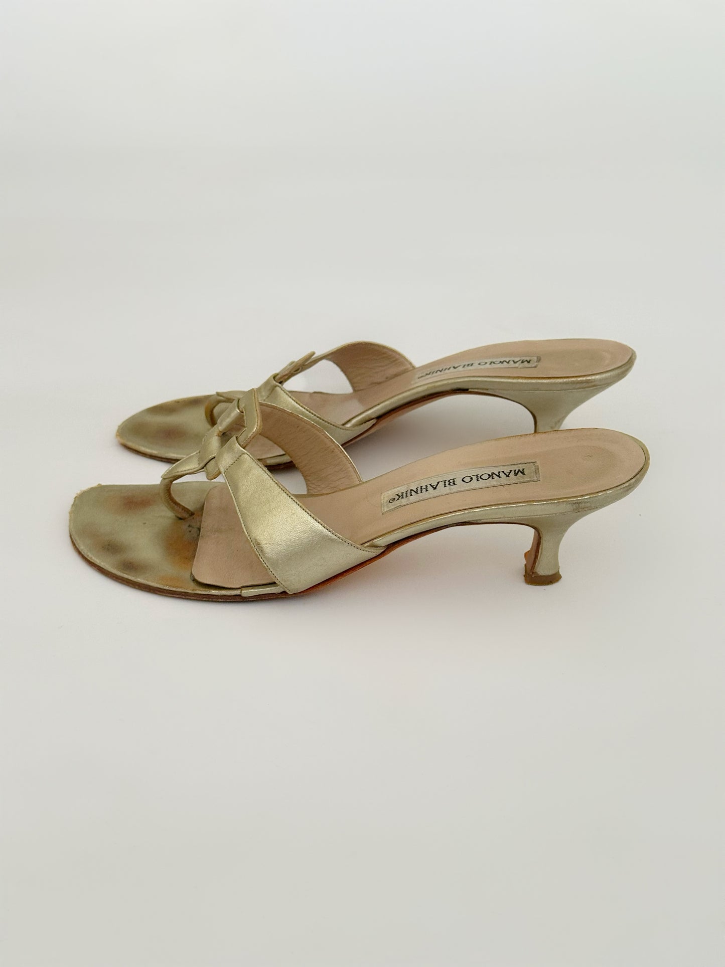 Manolo Blahnik Kitten Thong Heels (38)
