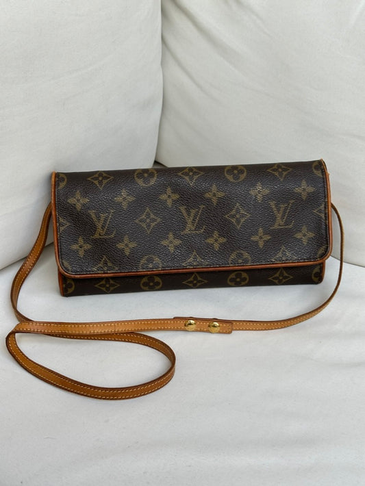 Louis Vuitton Monogram Pochette Twin