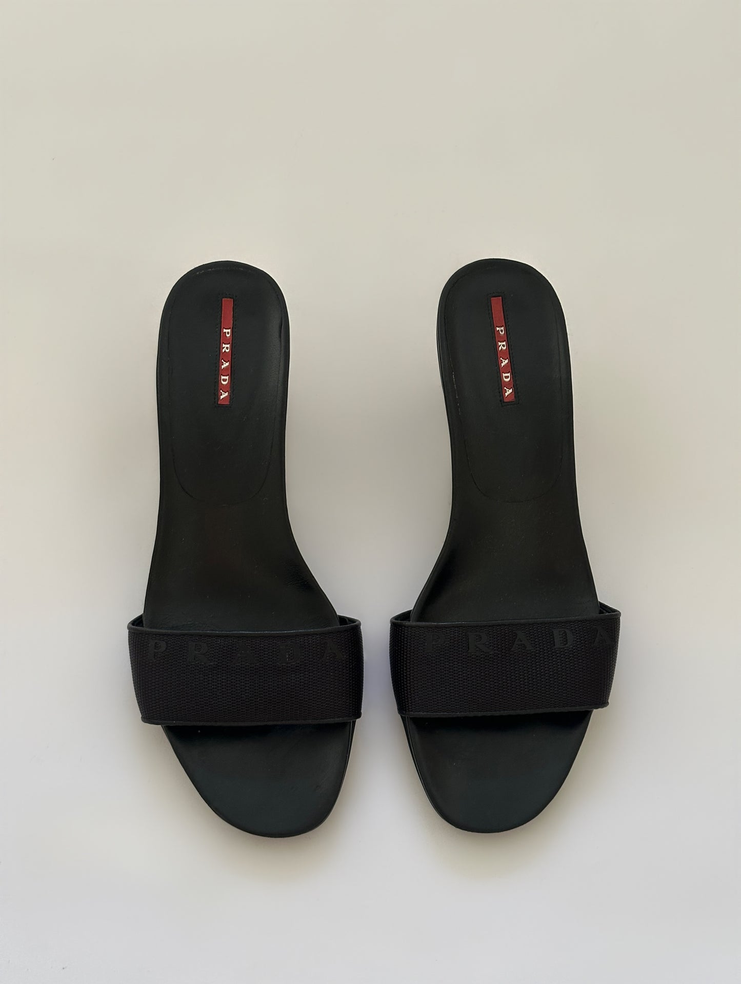 Prada Logo Kitten Heels (39)