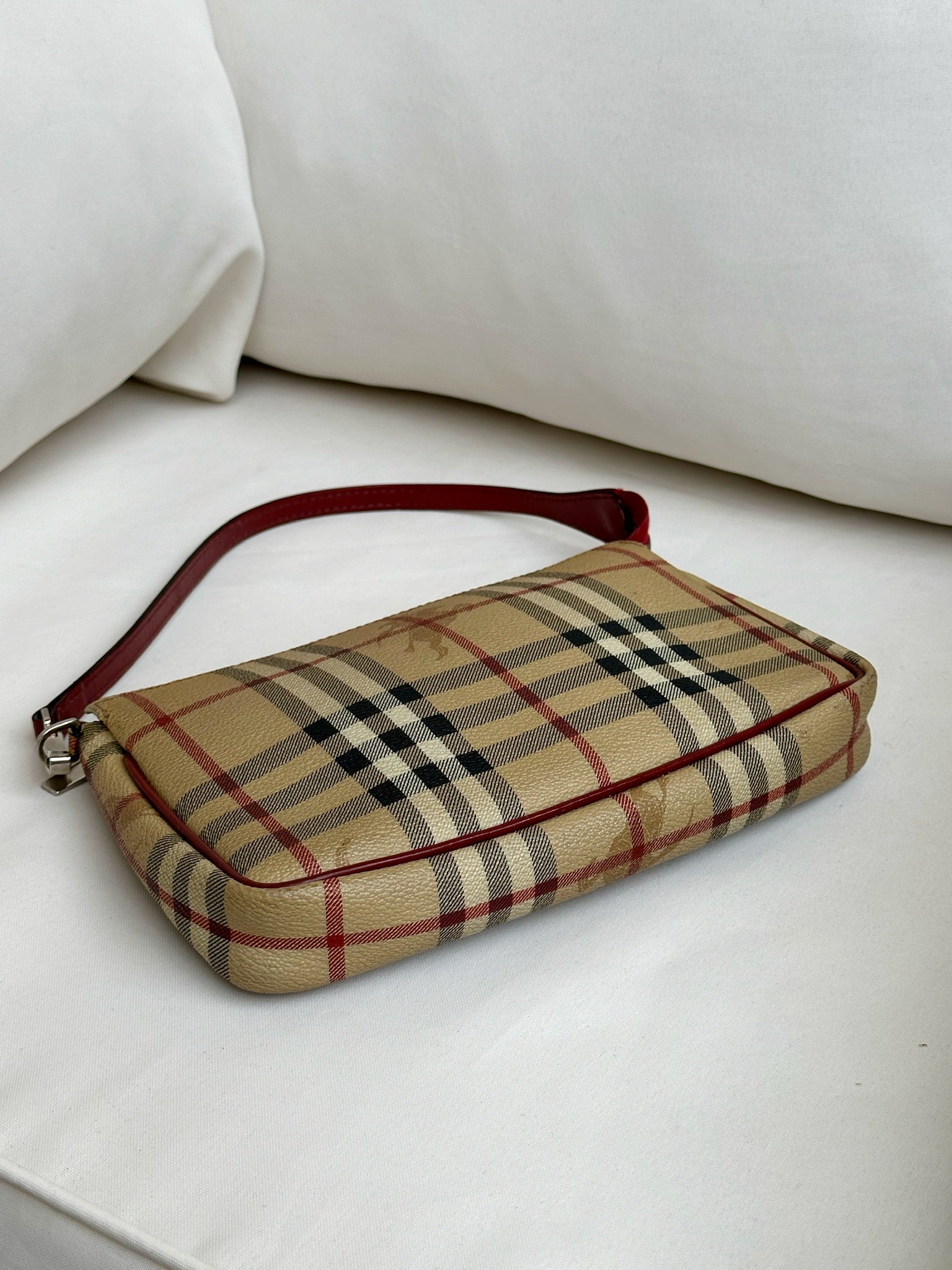Vintage Burberry Pochette handbag, Nova check and red leather