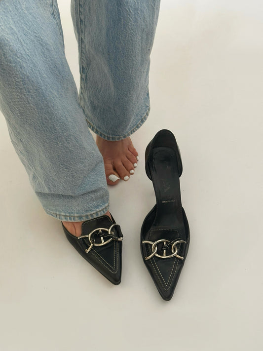 Prada Leather Pumps (36)