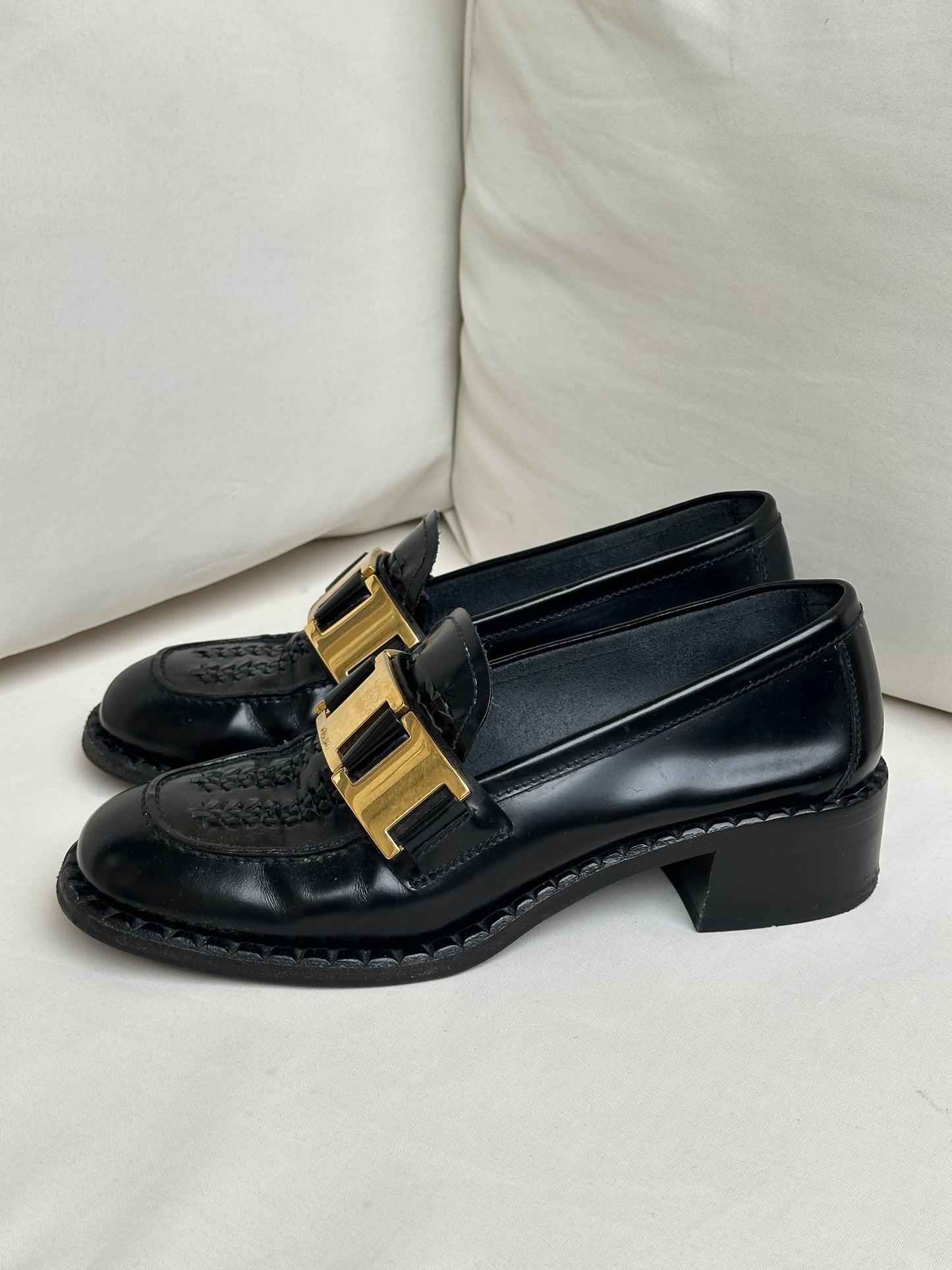 Prada Leather Loafer (38)