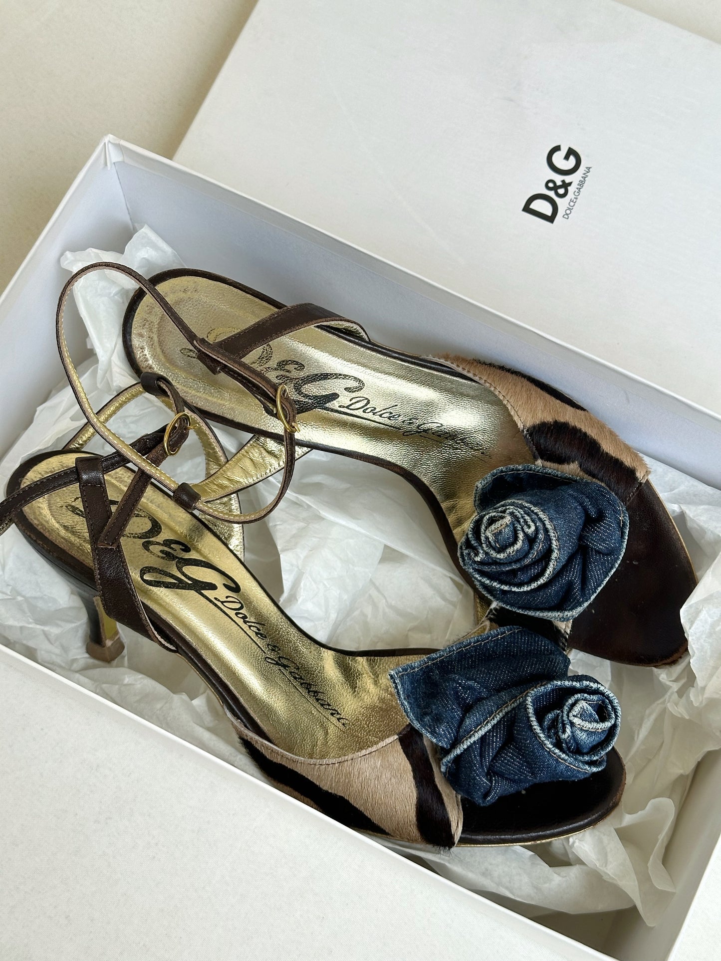 Dolce&Gabbana Flower Heels (37) with box