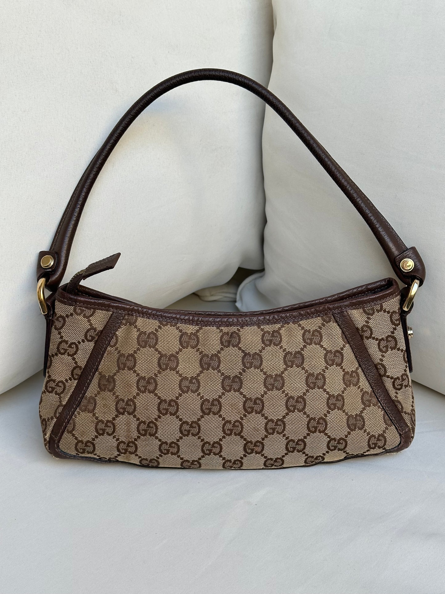 Gucci Abbey D-Ring Pochette