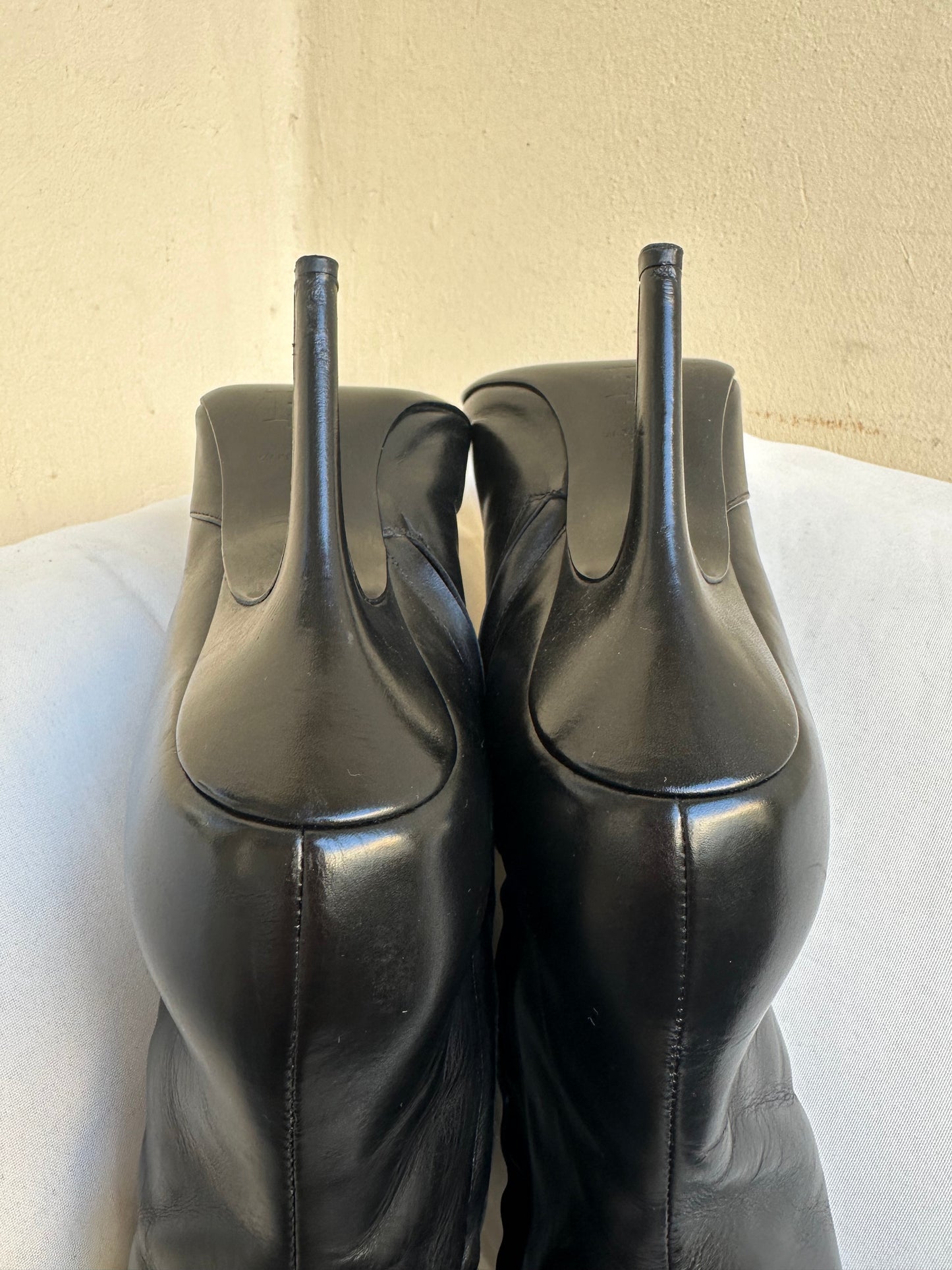 Dior Key&Lock Leather Boots (38/39)