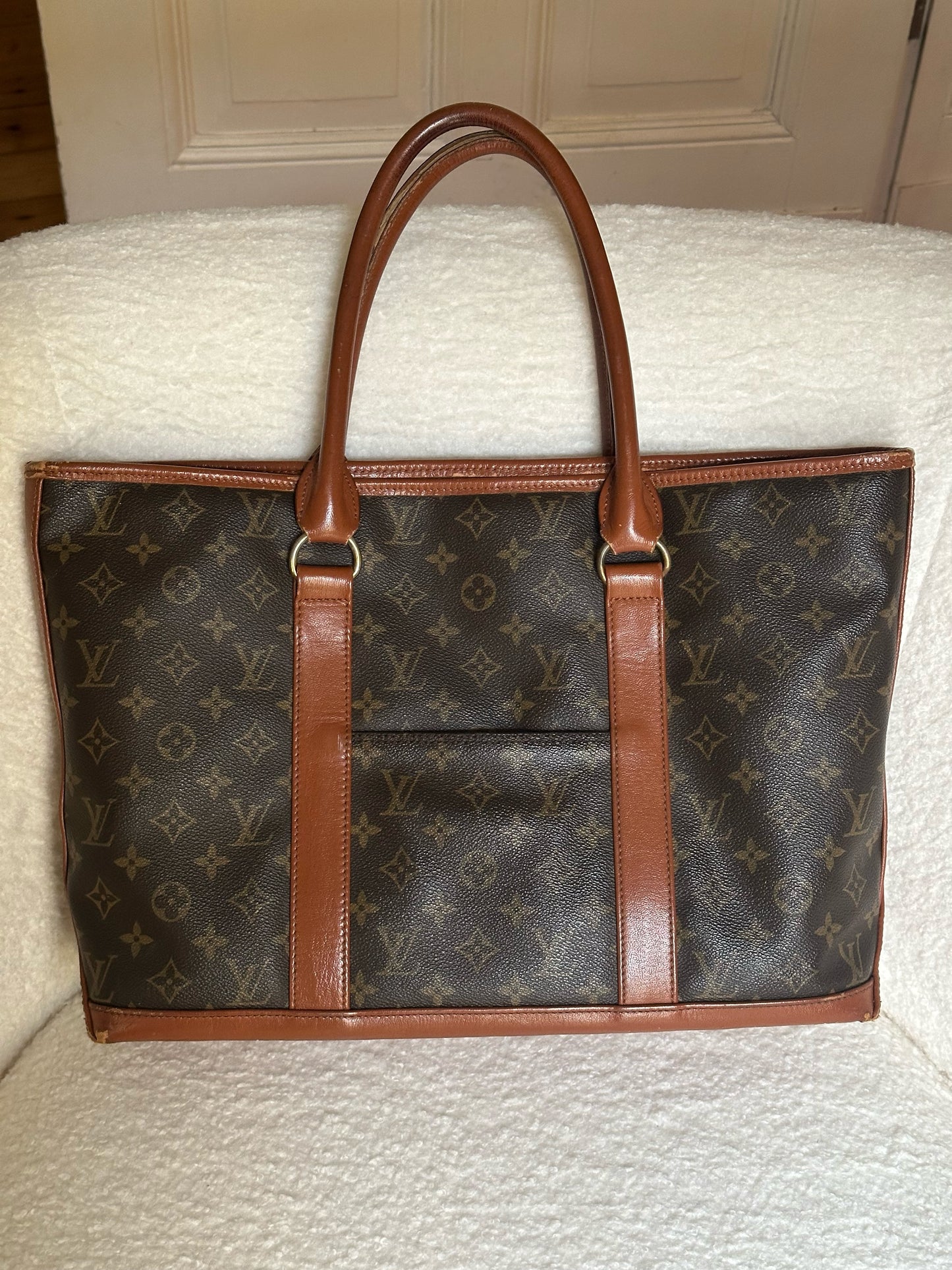 Louis Vuitton Monogram Weekend Bag