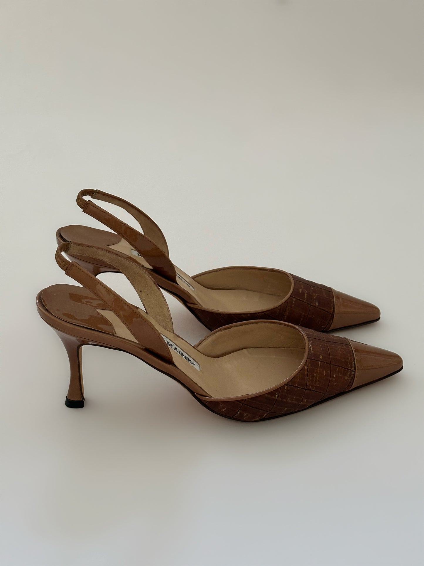 Manolo Blahnik Slingback Pumps (38)