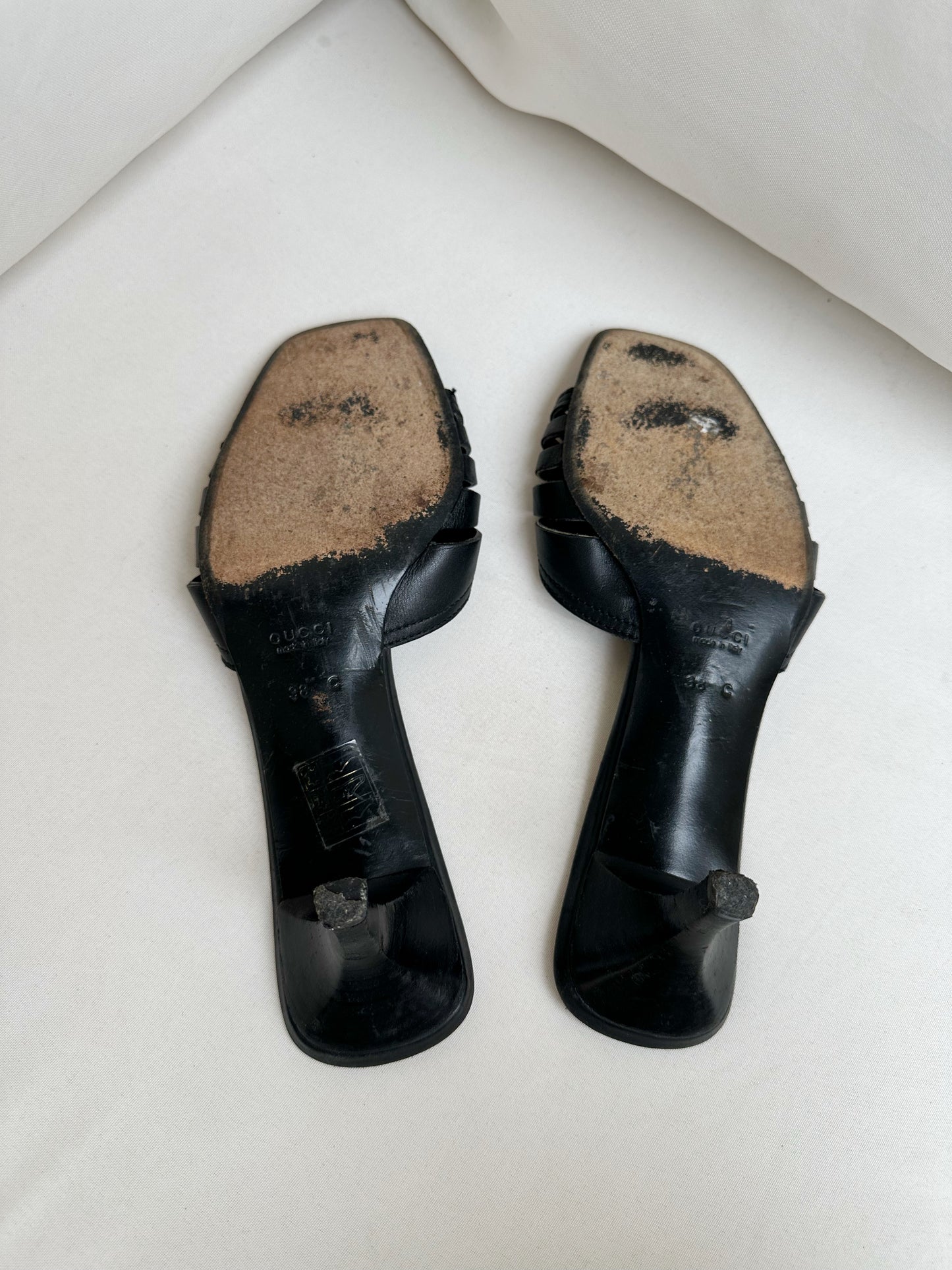 Gucci Leather Heels (38)