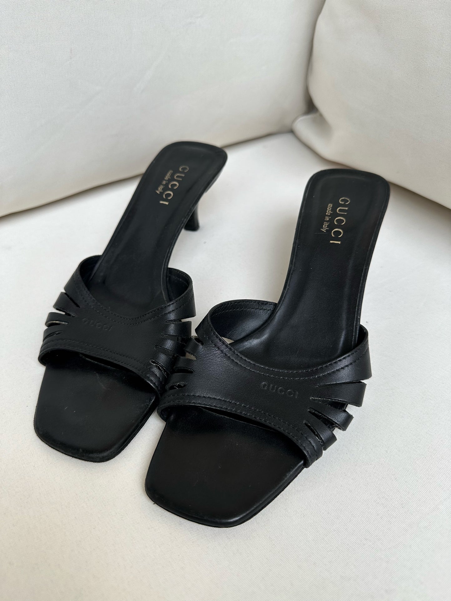 Gucci Leather Heels (38)